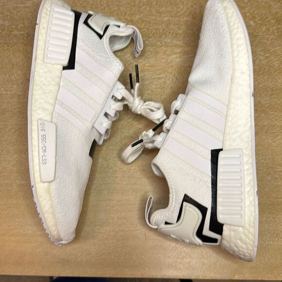 adidas NMD R1 Colorblock White Black - Picture 7 of 8